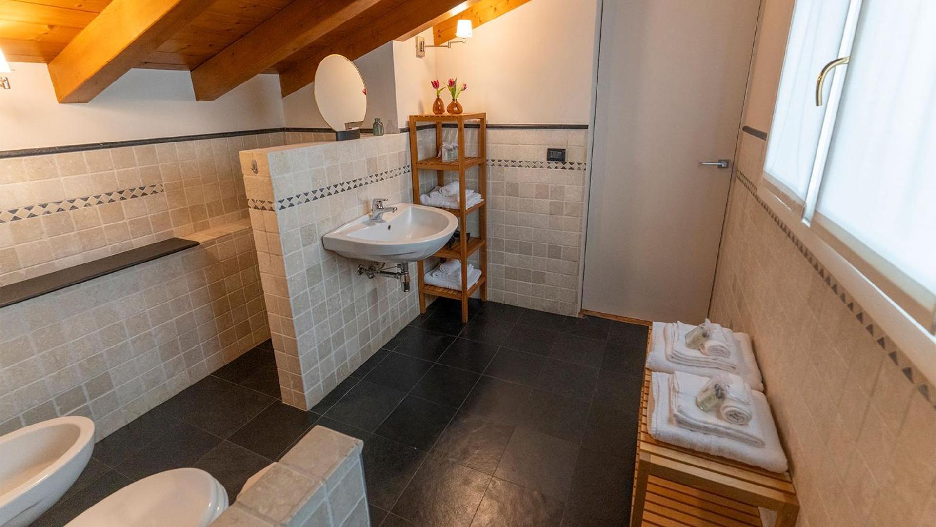 Magic Place Bergamo! Relax Apartment With Terrace In The Heart Of The City Exterior foto